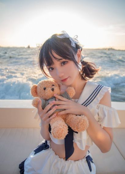 日韩美女模特明内衣秀视频_高清手机免费观看完整